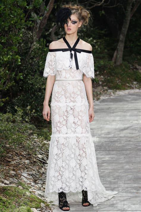 Runway: Chanel Couture Spring 2013 